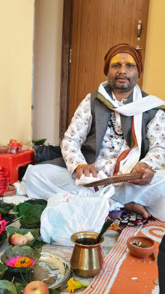 Acharya Sri Sri Suryakant Tripathi